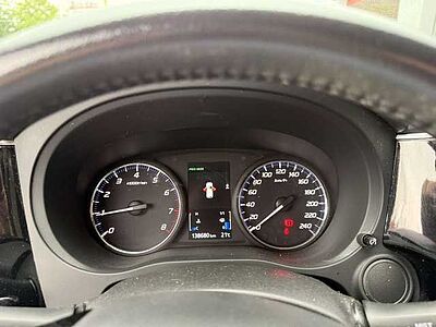 Mitsubishi Outlander Edition 100 2WD 2,0 Smart Link Display Touchscreen