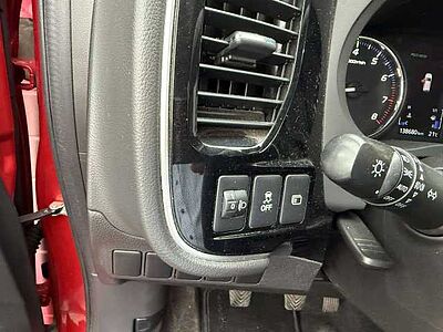 Mitsubishi Outlander Edition 100 2WD 2,0 Smart Link Display Touchscreen
