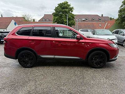 Mitsubishi Outlander Edition 100 2WD 2,0 Smart Link Display Touchscreen