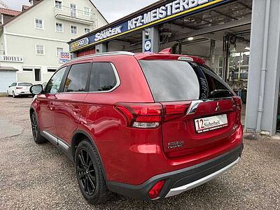 Mitsubishi Outlander Edition 100 2WD 2,0 Smart Link Display Touchscreen