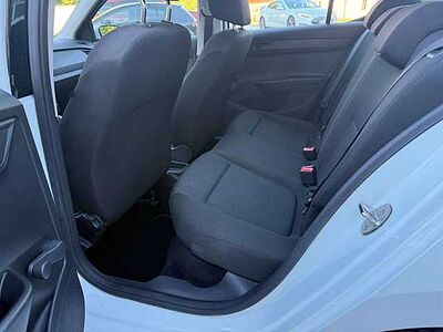 SKODA Fabia 1,0 MPI Cool Plus + Enjoy-Paket, PDC, DAB+, ALU