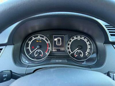 SKODA Fabia 1,0 MPI Cool Plus + Enjoy-Paket, PDC, DAB+, ALU