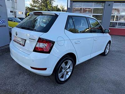 SKODA Fabia 1,0 MPI Cool Plus + Enjoy-Paket, PDC, DAB+, ALU