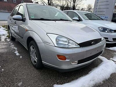 Ford Focus Focus Stufenheck Ghia (Kupplung defekt)