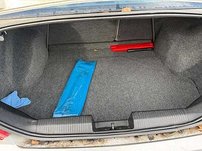 Ford Focus Focus Stufenheck Ghia (Kupplung defekt)