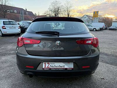 Alfa Romeo Giulietta Turismo 1.4 TB 16V Euro 6 Facelift Navi