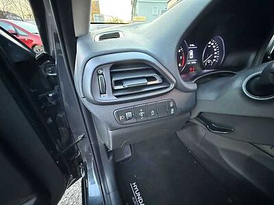 Hyundai i30 Edition 30 cw (PD) Mild Hybrid 48V 8'Farb Touch