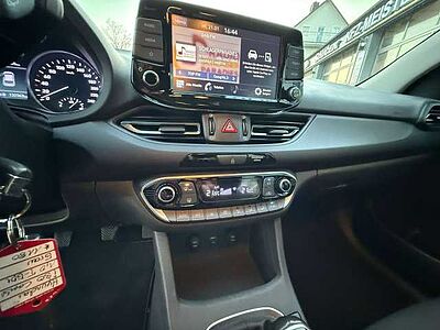 Hyundai i30 Edition 30 cw (PD) Mild Hybrid 48V 8'Farb Touch