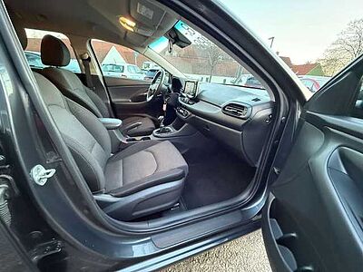 Hyundai i30 Edition 30 cw (PD) Mild Hybrid 48V 8'Farb Touch
