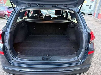 Hyundai i30 Edition 30 cw (PD) Mild Hybrid 48V 8'Farb Touch
