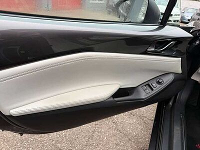 Mazda MX-5 ROADSTER SKYACTIV-G 2.0 AD‘VANTAGE DESIGN NAPPA