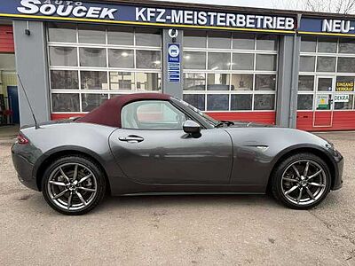 Mazda MX-5 ROADSTER SKYACTIV-G 2.0 AD‘VANTAGE DESIGN NAPPA