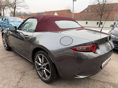 Mazda MX-5 ROADSTER SKYACTIV-G 2.0 AD‘VANTAGE DESIGN NAPPA