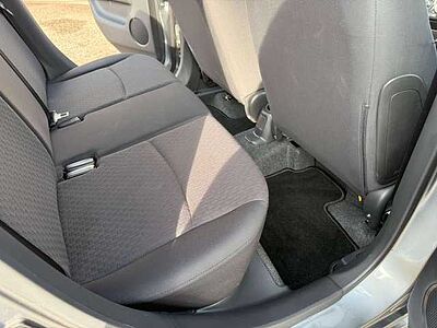 Mitsubishi Space Star 1,0 Diamant Edition 1.0 52 kW (71PS) 5-Gang, Klima