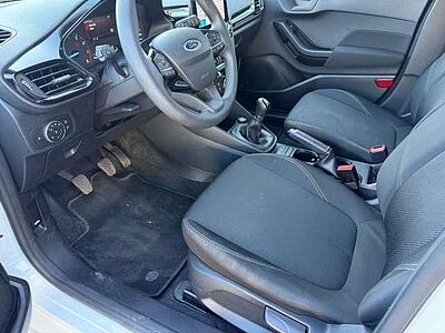 Ford Fiesta 1,1 Ti-VCT Cool & Connect, PDC, Temp., Easy-Drive