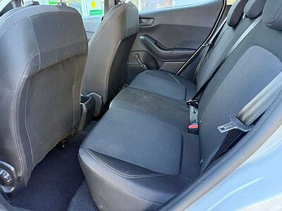 Ford Fiesta 1,1 Ti-VCT Cool & Connect, PDC, Temp., Easy-Drive