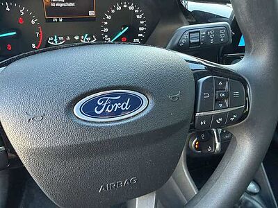 Ford Fiesta 1,1 Ti-VCT Cool & Connect, PDC, Temp., Easy-Drive