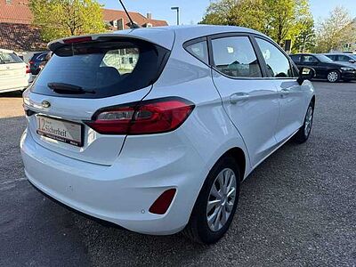 Ford Fiesta 1,1 Ti-VCT Cool & Connect, PDC, Temp., Easy-Drive