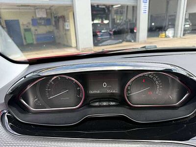 Peugeot 2008 1.2 PureTech 130, Allure