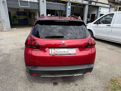 Peugeot 2008 1.2 PureTech 130, Allure