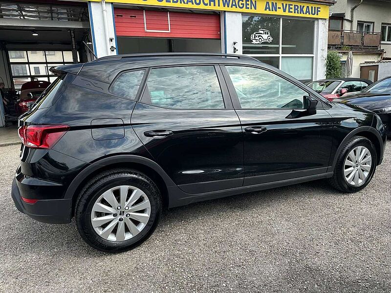 SEAT Arona 1,0 TSI Style  Infotain P. Fahrassi. P. W. P. PDC