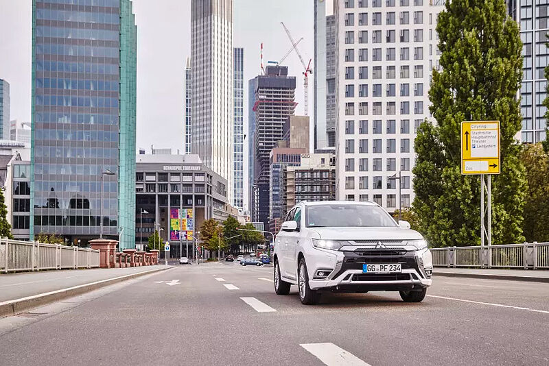 Ihre Autowerkstatt In München Schwabing Service Und Kompetenz Aus